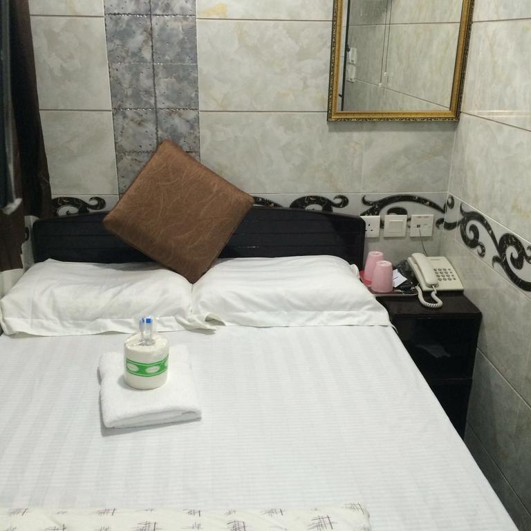 Gold Sparrow Hotel Гонконг Экстерьер фото