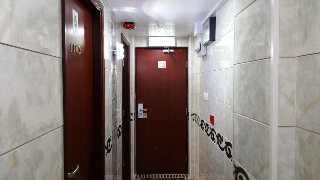 Gold Sparrow Hotel Гонконг Экстерьер фото